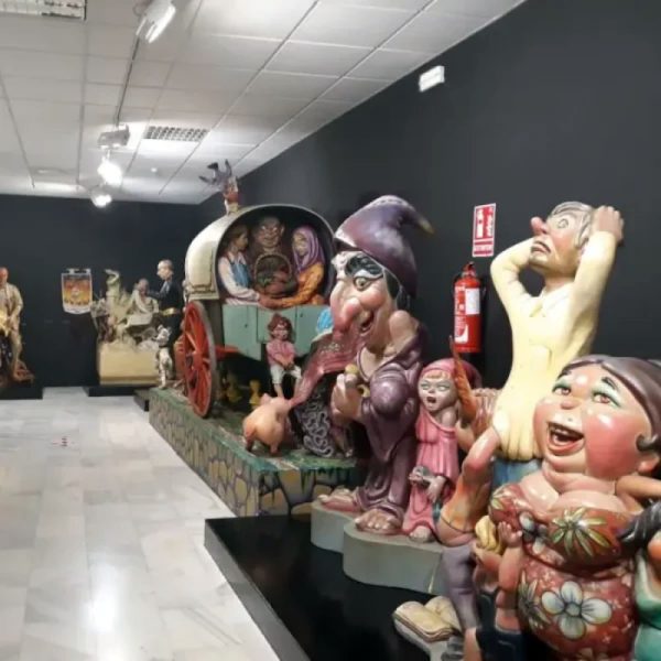 Museo-de-hogueras-600x600_wynik